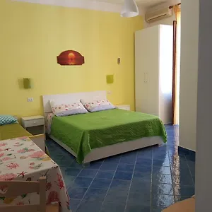 Centro Storico Flat 7 Min From Port Appartamento