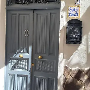 Carmela Al Vicolo Alloggio in famiglia